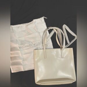 MK off White Tote Bag. (Optic white)